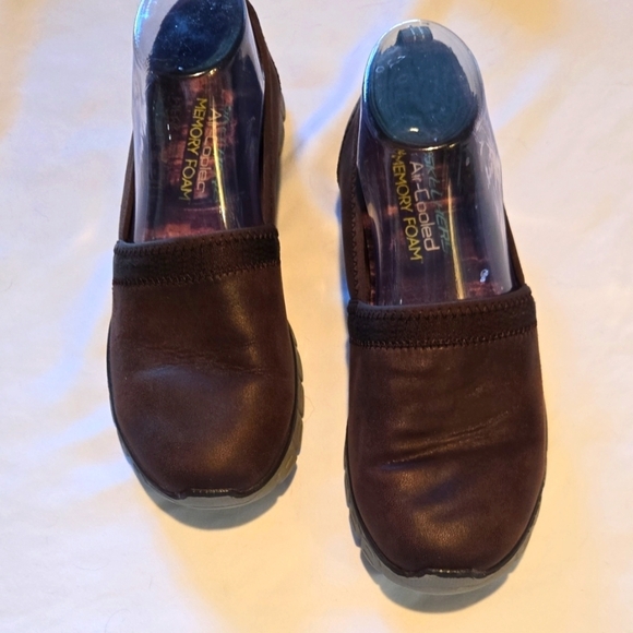 Skechers Air Cooled Memory Foam Brown Slip-On Sz. 8 Loafer NWOT - Picture 1 of 10